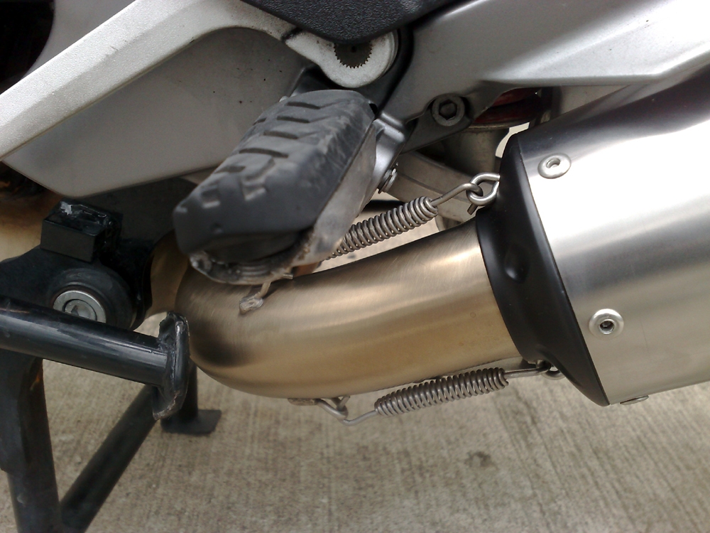 Exhaust compatible with Moto Guzzi Breva 1100 4V 2005-2010, Furore Nero, Slip-on exhaust including removable db killer and link pipe, EPA-compliant 