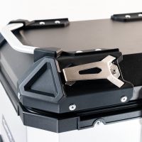 GPR TECH TOP CASE ALPI-TECH 45 LT. SILVER Top case in aluminum,including soft backrest, silver color with universal plate  Capacity 45 LT.