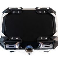 GPR TECH TOP CASE ALPI-TECH 45 LT. SILVER Top case in aluminum,including soft backrest, silver color with universal plate  Capacity 45 LT.