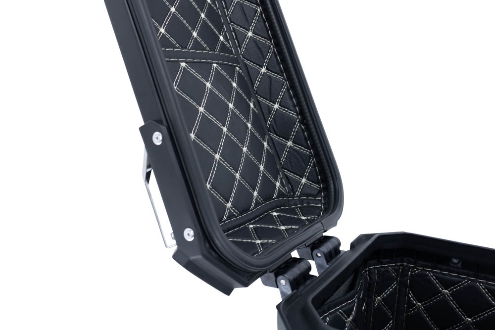 GPR TECH compatible with  Bmw R 1200 Gs 2013/2016 GPR TECH Pair of side cases aluminum made with contoured right side, silver color with specific pannier holder Capacity 38 LT. + 32 LT.