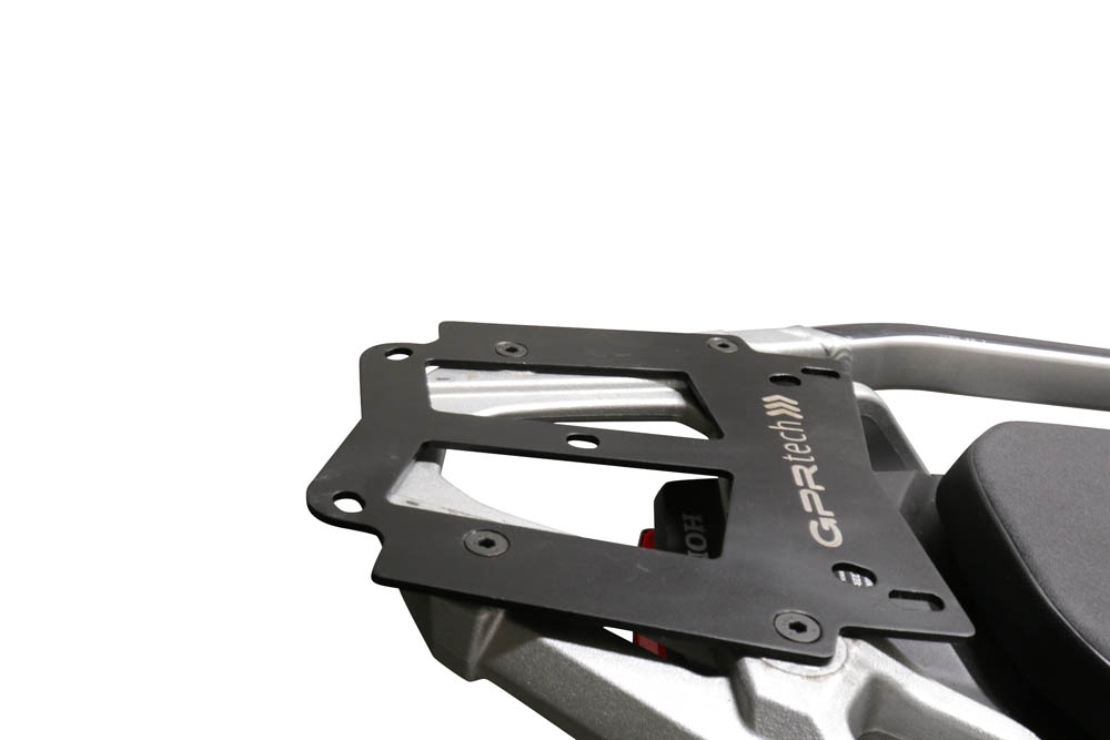 Top case GPR TECH compatible with  Honda Crf 1100 L Africa Twin 2020/2024 e5 GPR TECH Top case in aluminum, black color with specific plate included Capacity 45 LT.