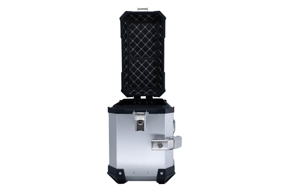 GPR TECH compatible with  Bmw R 1200 Gs 2013/2016 GPR TECH Pair of side cases aluminum made with contoured right side, silver color with specific pannier holder Capacity 38 LT. + 32 LT.
