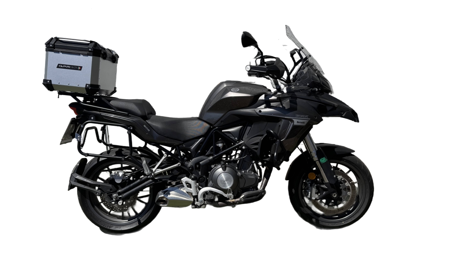 Top case GPR TECH compatible with  Benelli Trk 502 X 2017/2020 e4 GPR TECH Top case in aluminum, silver color with specific plate included Capacity 55 LT.