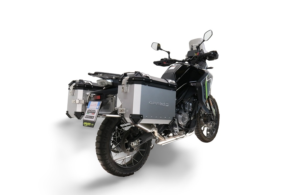GPR TECH compatible with  Cf Moto 650 Mt 2021/2024 e5 GPR TECH Pair of side cases aluminum made, silver color with specific pannier holder Capacity 38 LT. + 38 LT.