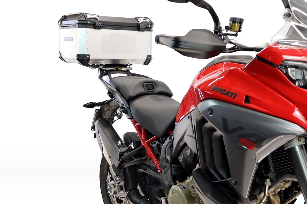 Top case GPR TECH compatible with  Harley Davidson Pan America 1250 2020/2024 GPR TECH Top case in aluminum, silver color with specific plate included Capacity 55 LT.