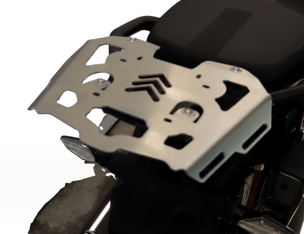 Top case GPR TECH compatible with  Harley Davidson Pan America 1250 2020/2024 GPR TECH Top case in aluminum, black color with specific plate included Capacity 45 LT.