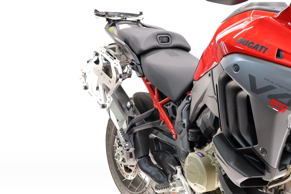 GPR TECH compatible with  Harley Davidson Pan America 1250 2020/2024 GPR TECH Pair of side cases aluminum made with contoured right side, black color with specific pannier holder TECH-EVO serie  Capacity 38 LT. + 32 LT.