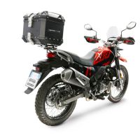 Top case GPR TECH compatible with  Hero Xpulse 200 4V 2025/2026 E5 plus GPR TECH Top case in aluminum, black color with specific plate included Capacity 26 LT.