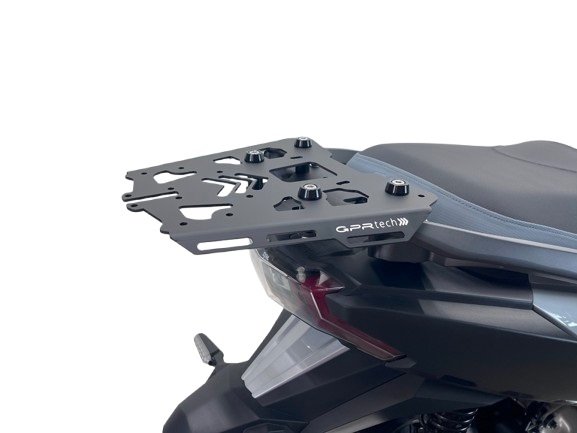Top case GPR TECH compatible with  Bmw G 310 Gs 2017/2021 e4 GPR TECH Top case in aluminum, black color with specific plate included Capacity 26 LT.
