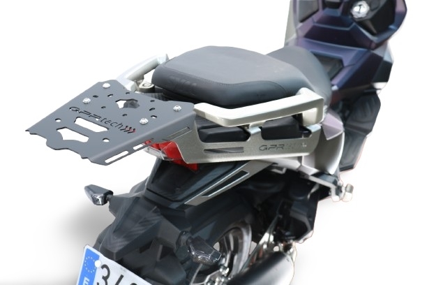 Roof rack GPR TECH compatible with  Sym ADX 125 2024/2026 e5 Plus GPR TECH Specific rear rack Top Case ALPITECH 26 > 35 LT Rear rack,stainless steel made with 4 anchor points