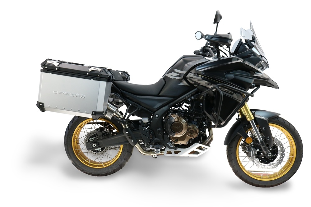 GPR TECH compatible with  Voge 625DSX 2024/2026 e5 GPR TECH Pair of side cases aluminum made with contoured right side, silver color with specific pannier holder Capacity 38 LT. + 32 LT.