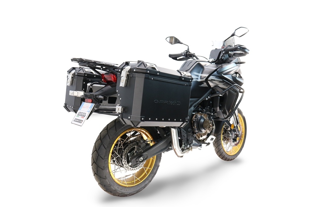 GPR TECH compatible with  Voge 625DSX 2024/2026 e5 GPR TECH Pair of side cases aluminum made with contoured right side, black color with specific pannier holder Capacity 38 LT. + 32 LT.