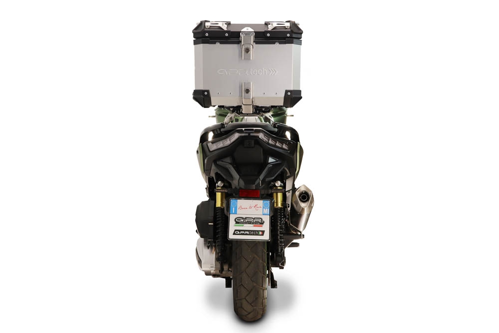 Top case GPR TECH compatible with  Voge SR 450 X 2026/2027 e5 plus GPR TECH Top case in aluminum, silver color, including roof rack and specific plate Capacity 26 LT.