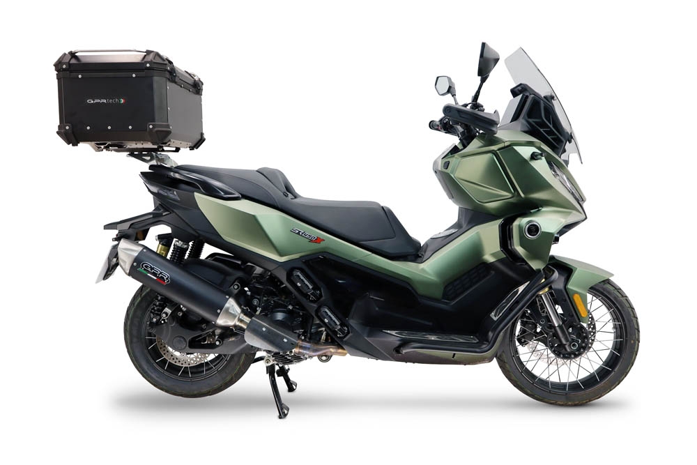 Top case GPR TECH compatible with  Voge SR 450 X 2026/2027 e5 plus GPR TECH Top case in aluminum, black color including, roof rack and specific plate Capacity 45 LT.