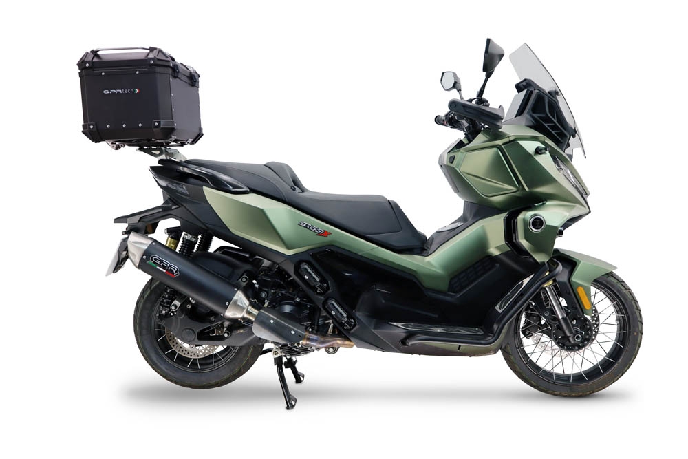 Top case GPR TECH compatible with  Voge SR 450 X 2026/2027 e5 plus GPR TECH Top case in aluminum, black color including, roof rack and specific plate Capacity 35 LT.