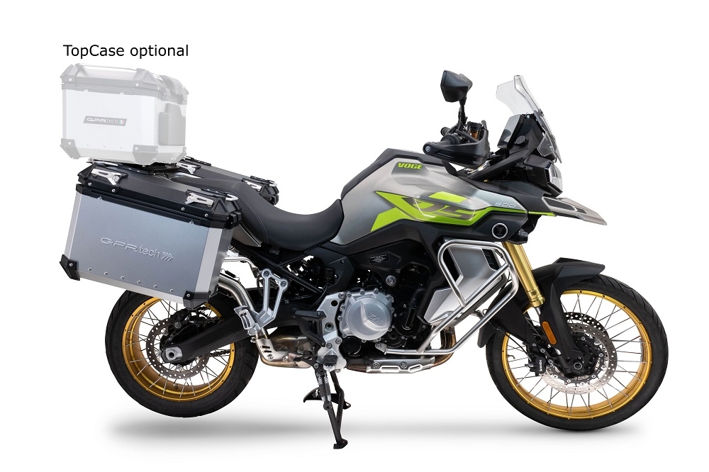 GPR TECH compatible with  Voge 900DSX 2024/2025 e5 GPR TECH Pair of side cases aluminum made with contoured right side, black color with specific pannier silver holder Capacity 38 LT. + 32 LT.