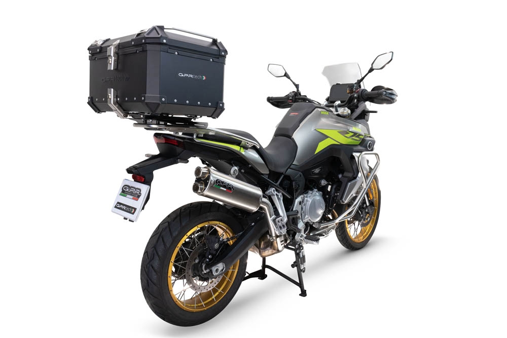 GPR TECH compatible with  Voge 900DSX 2024/2025 e5 GPR TECH Top case in aluminum, black color with specific plate included Capacity 45 LT.